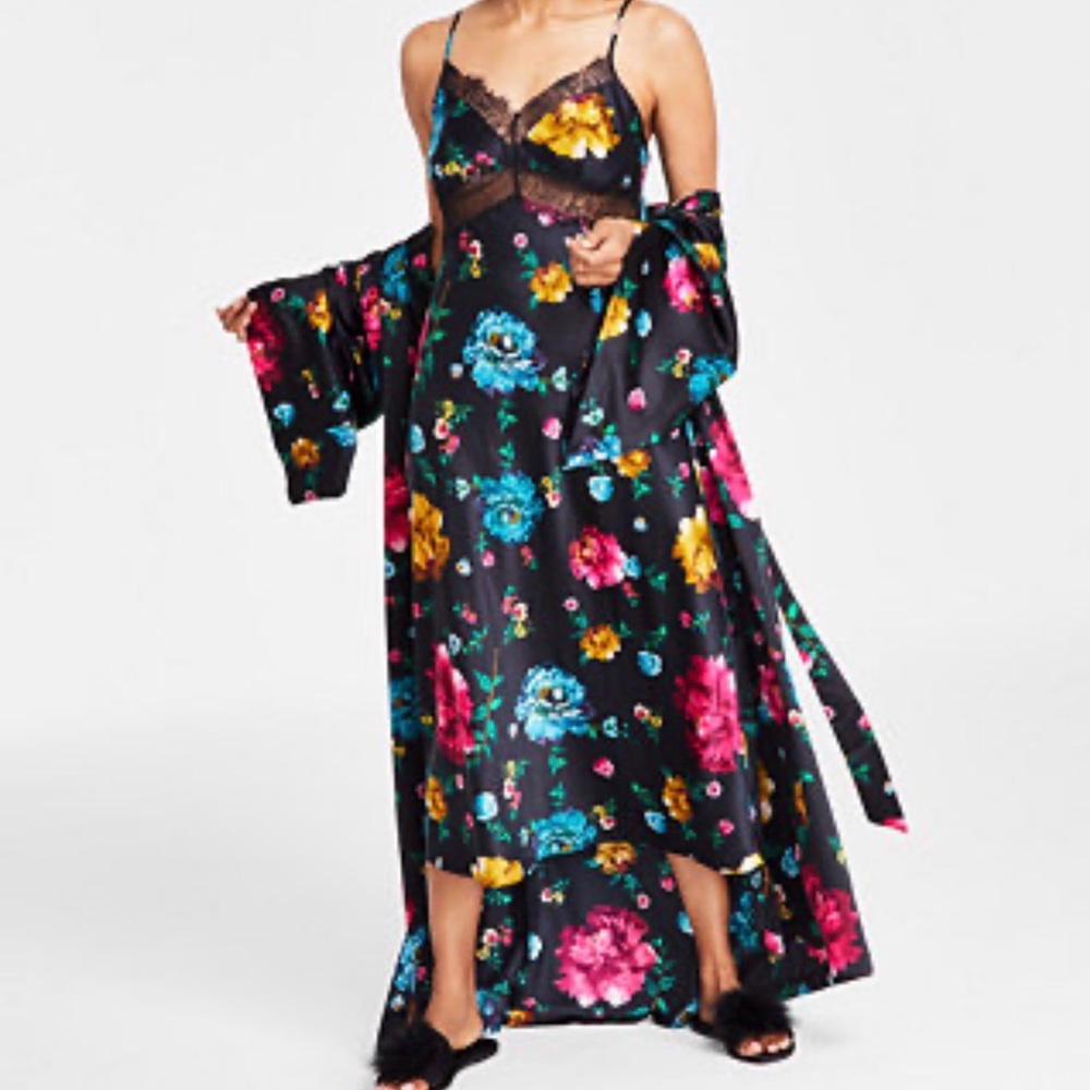 INC International Concepts Bold Flower Nightgown and Robe